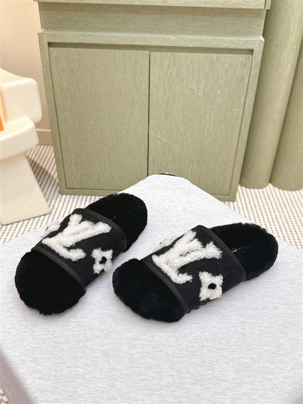 20251128184534237 270